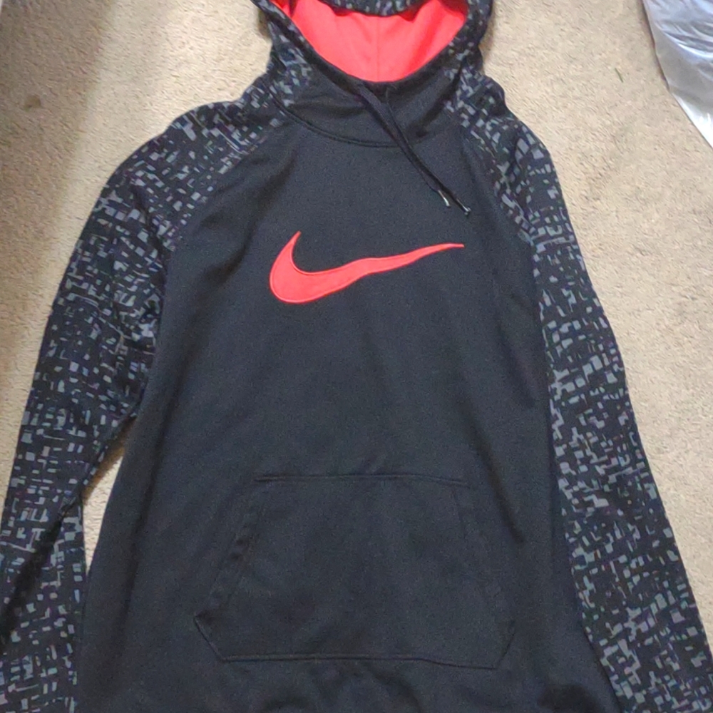 Black and pink Nike hoodie women size xL